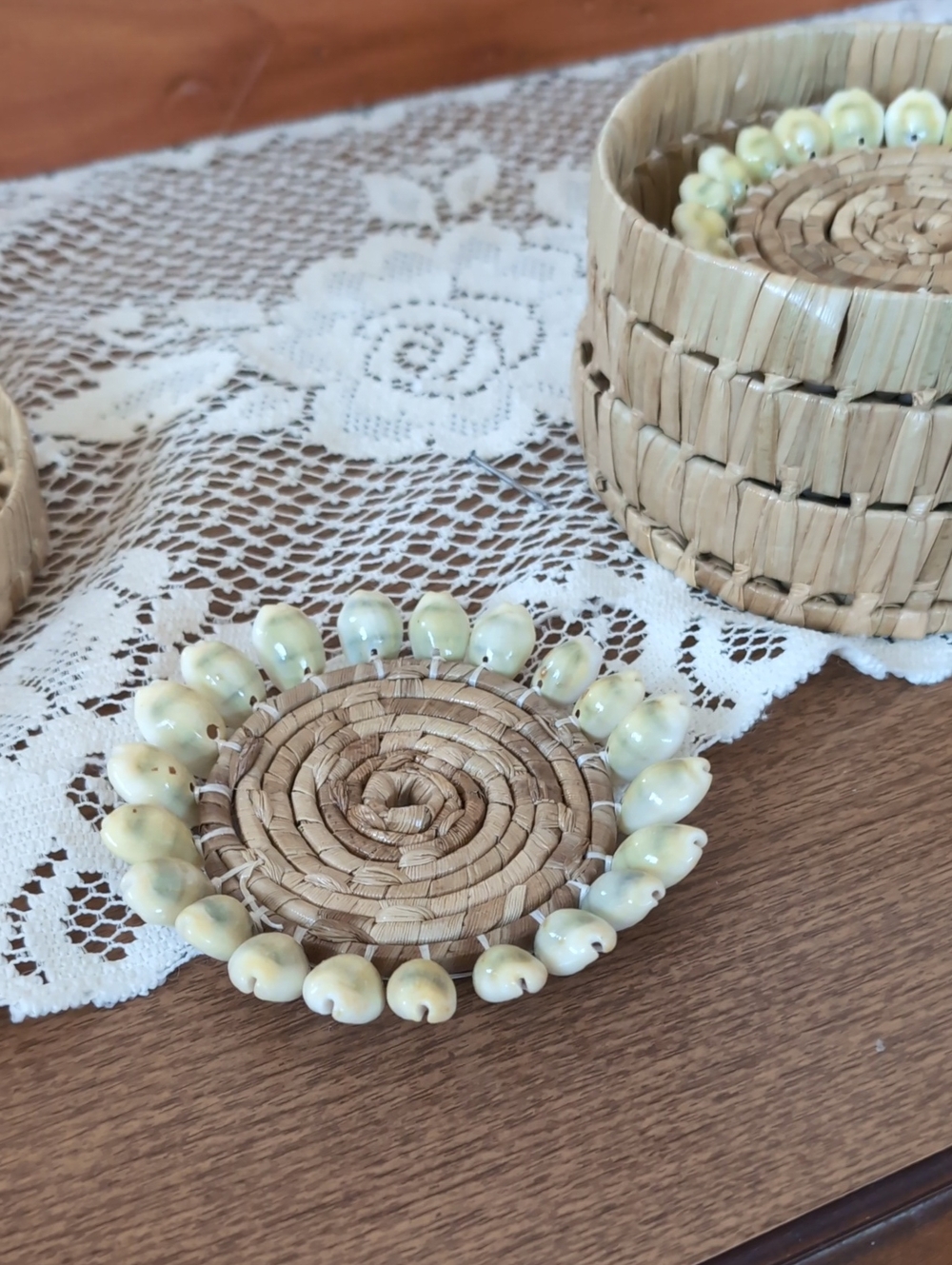 Handcrafted Coastal Seagrass Basket & Cowrie Shell Coaster Set Boho Beachy Decor - Picture 9 of 11